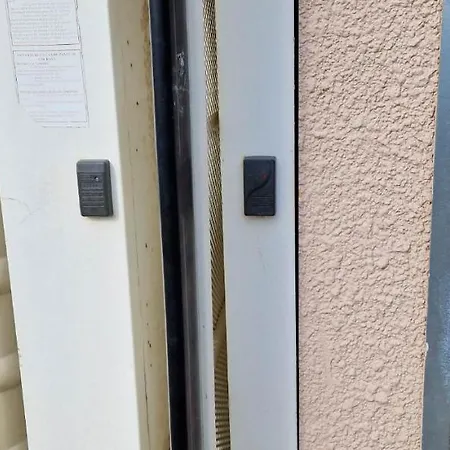 34 Le Grand Bleu Вилла