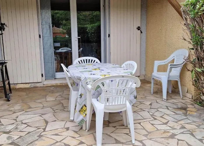 34 Le Grand Bleu Villa